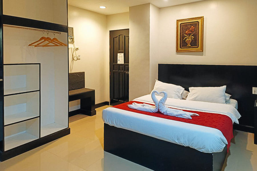 Check Inn Hotel Dumaguete City by RedDoorz