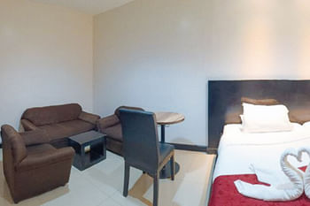 Check Inn Hotel Dumaguete City by RedDoorz
