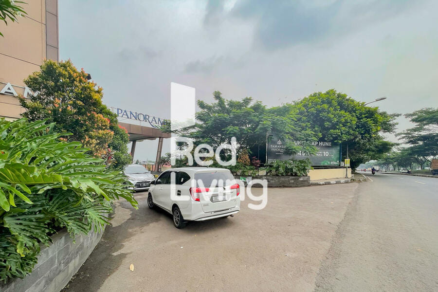 RedLiving Apartemen Tamansari Panoramic - Anwar Rental