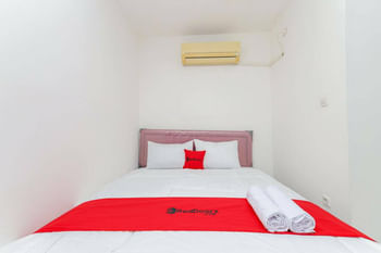 RedDoorz near Pasar Lama Serang