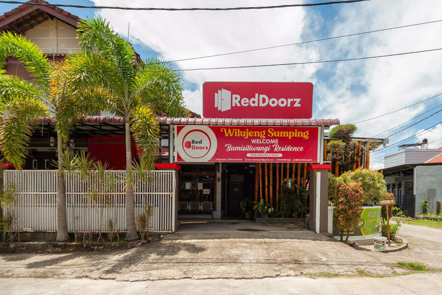 RedDoorz Syariah @ Bumi Siliwangi Residence Padang