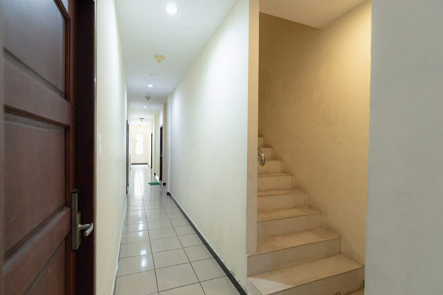 RedDoorz @ Nagoya Indah Batam