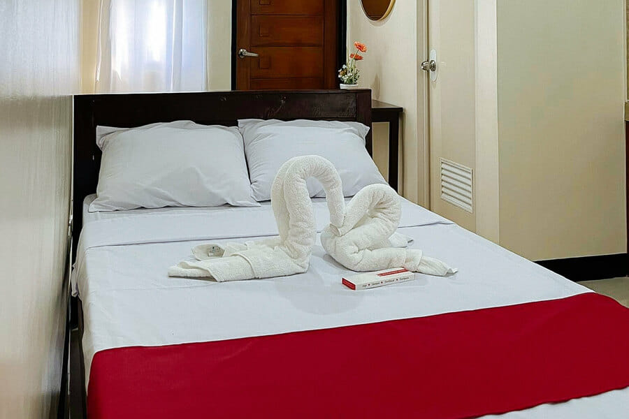 RedDoorz @ Gabz K Hotel and Resort Irosin Sorsogon