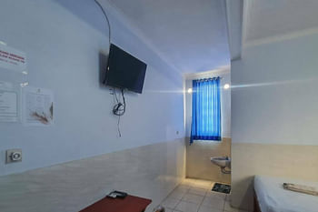 Reddoorz @ Homestay Gayatri