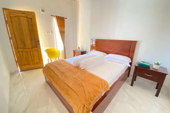 Rumah Windy Guest House Bira