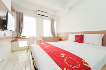 RedLiving Apartemen Patra Land Urbano - Happy Rooms Tower Mid-West with Netflix