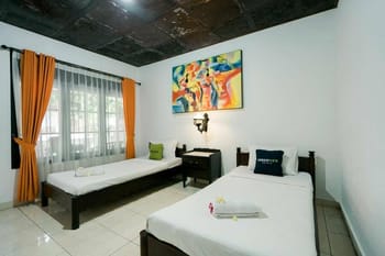 Urbanview Hotel Ananda Beach Sanur