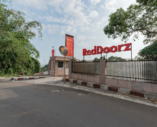RedDoorz Syariah near RS Hermina Sukabumi