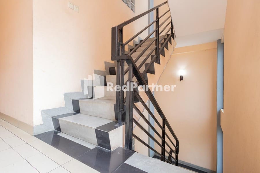 Star Hotel Jaksa RedPartner