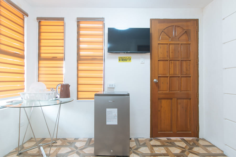 RedDoorz @ Alquiza Residences Paranaque
