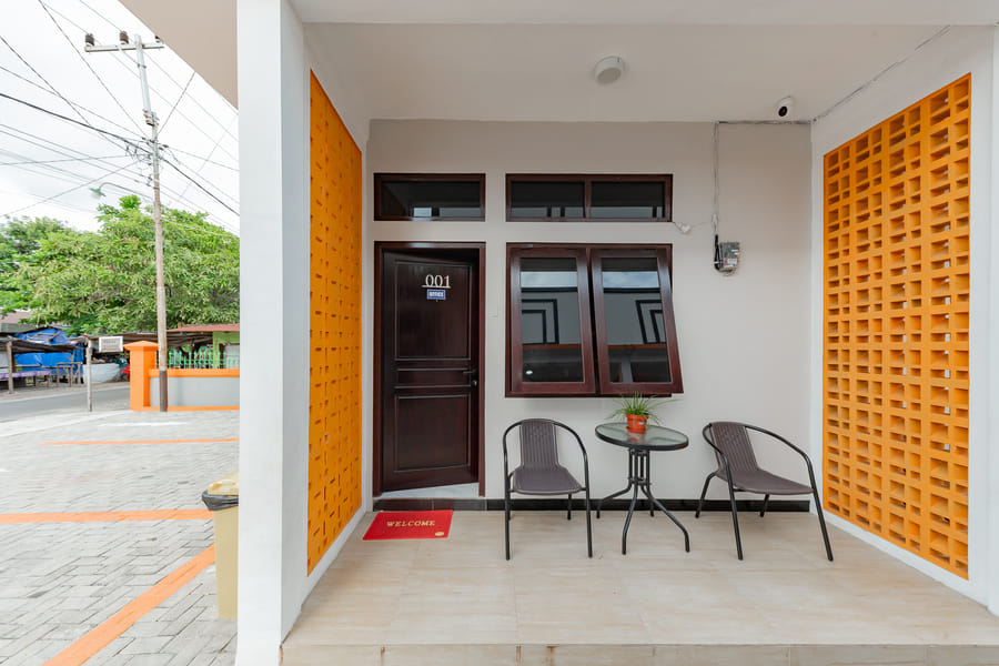 RedDoorz Plus @ Orange GH Diponogoro Palangkaraya