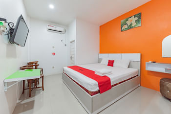 RedDoorz Syariah @ JK Residence Pahlawan Buntok