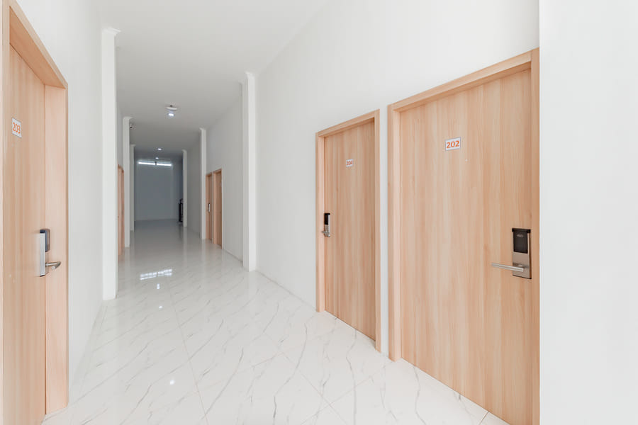 Urbanview Hotel La De Grizz Syariah Sampit by RedDoorz