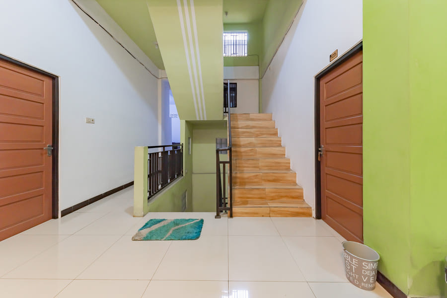 Urbanview Hotel 99 Syariah Banjarbaru