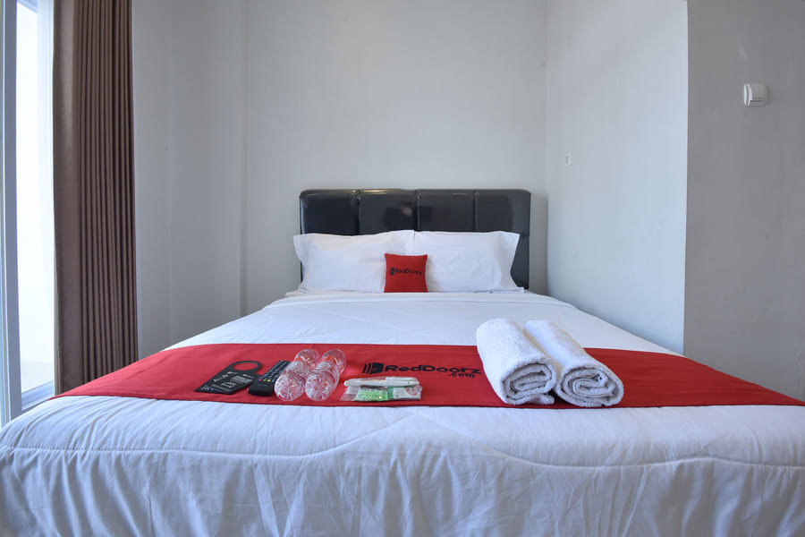 RedDoorz near Alun Alun Cilacap