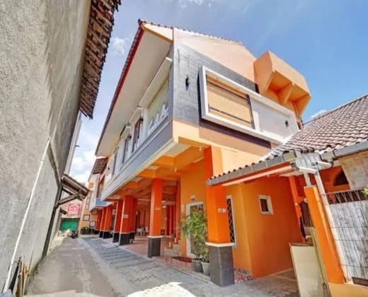 RedDoorz Syariah @ Endrayanti Inn RSUD Yogyakarta