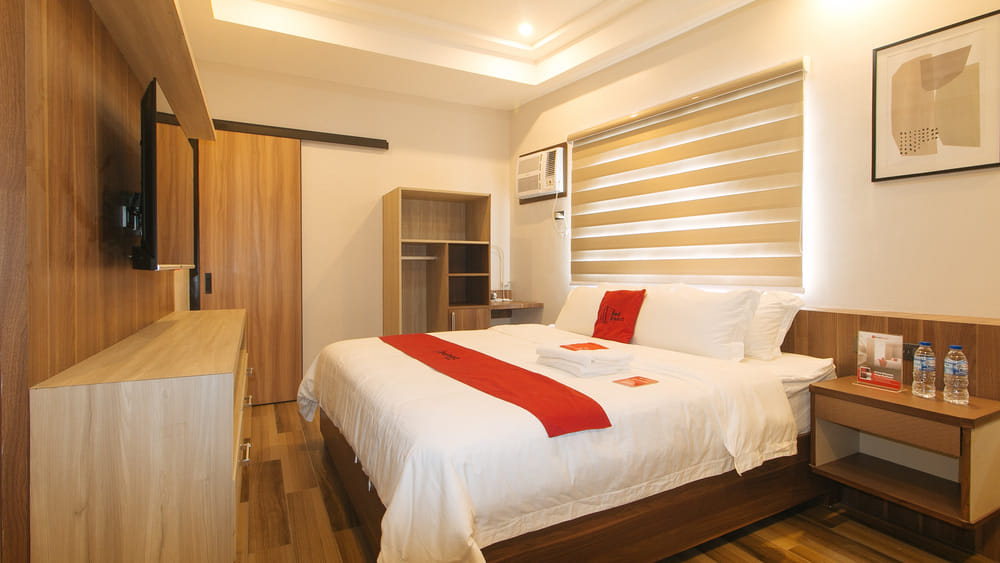 RedDoorz Room