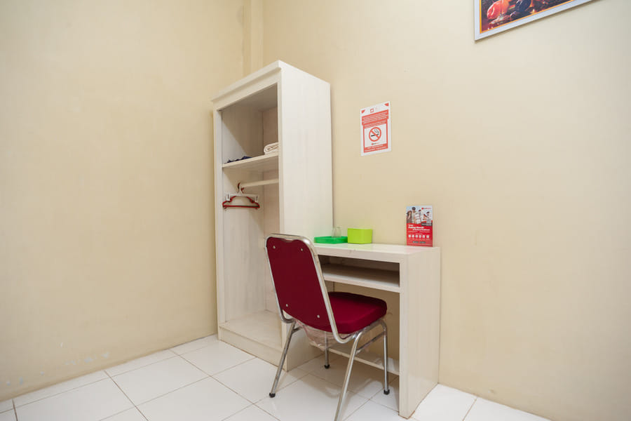 RedDoorz near Universitas Muhammadiyah Pringsewu