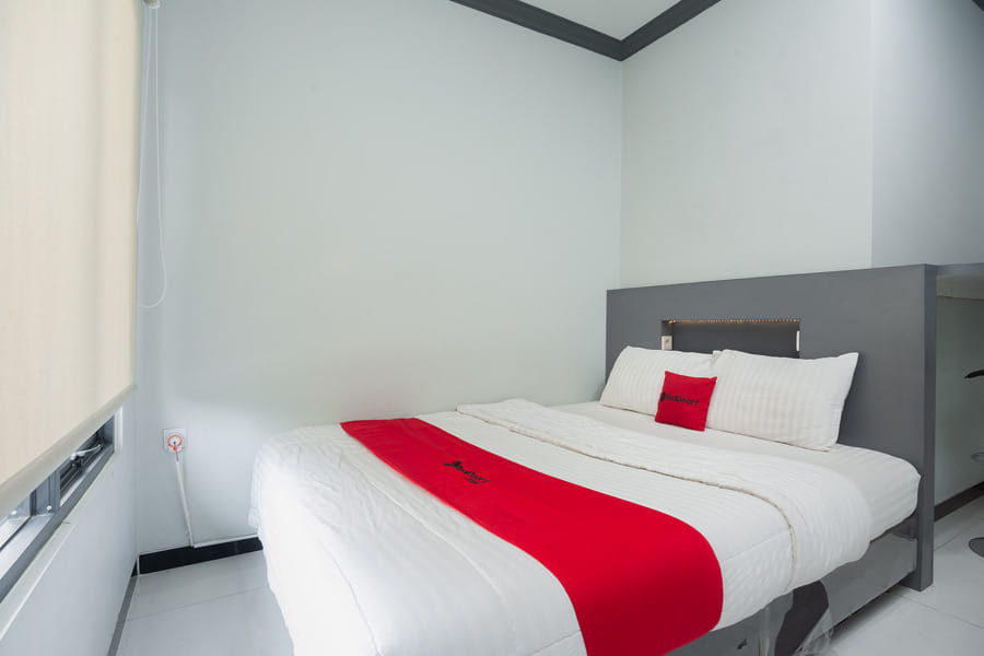 RedDoorz Plus Syariah @ Jalan Endro Suratmin Lampung