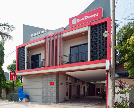 RedDoorz @ Jalan Urip Sumoharjo Lampung 2