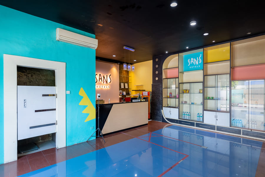 Sans Hotel International Surabaya