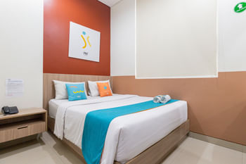 Sans Hotel Rajawali Surabaya
