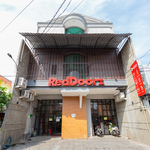 RedDoorz @ Manukan Surabaya