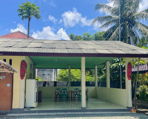 Ekas Beach Guesthouse