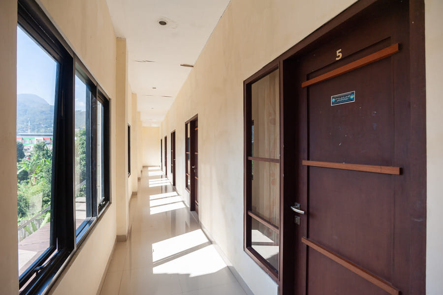 Urbanview Hotel Syariah Villa SM Cisarua Puncak