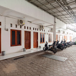 RedDoorz Syariah near Jatisampurna Hospital