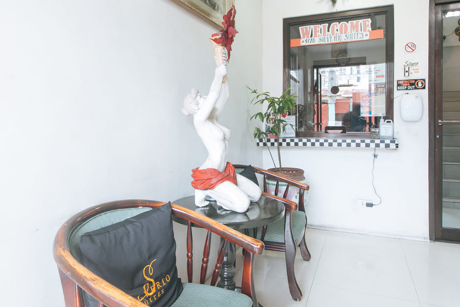 4720 Silverio Suites Paranaque City