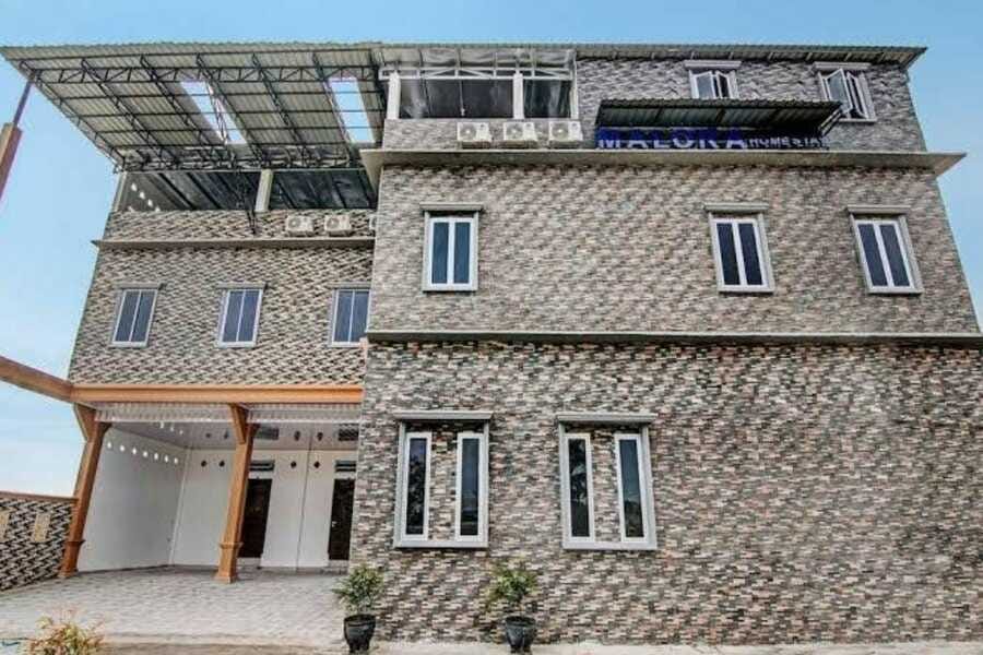 RedDoorz near Parit Indah Pekanbaru