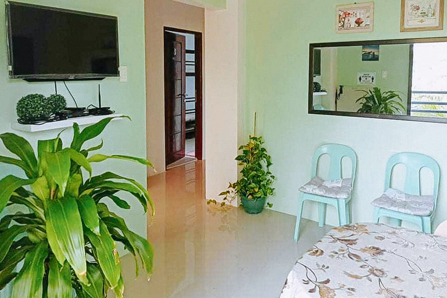 RedDoorz @ Mary Land Transient Alaminos Pangasinan