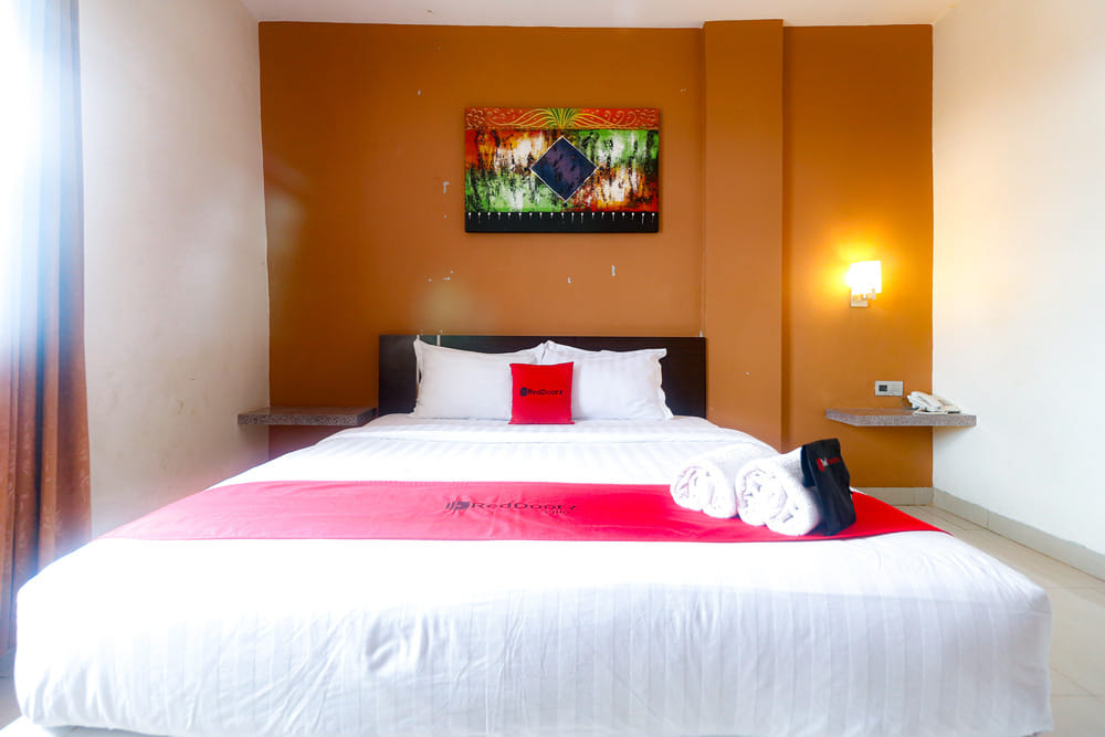 RedDoorz Suite