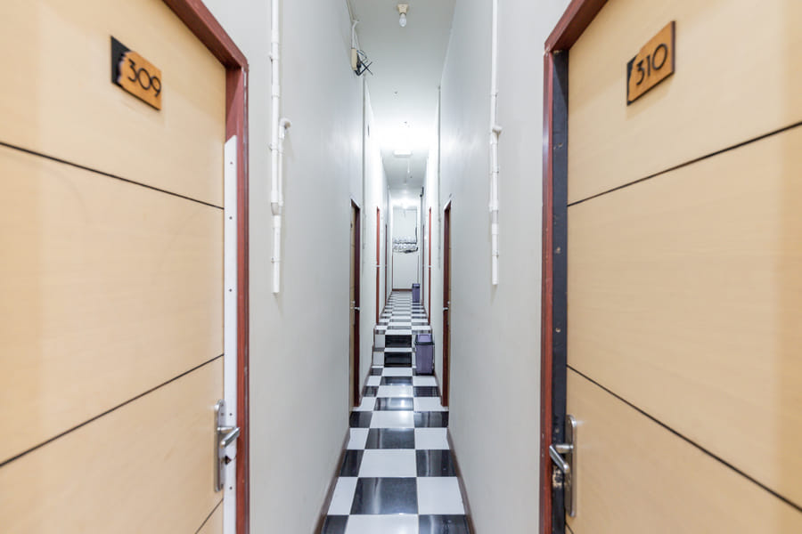 RedDoorz @ Stariez Kemang