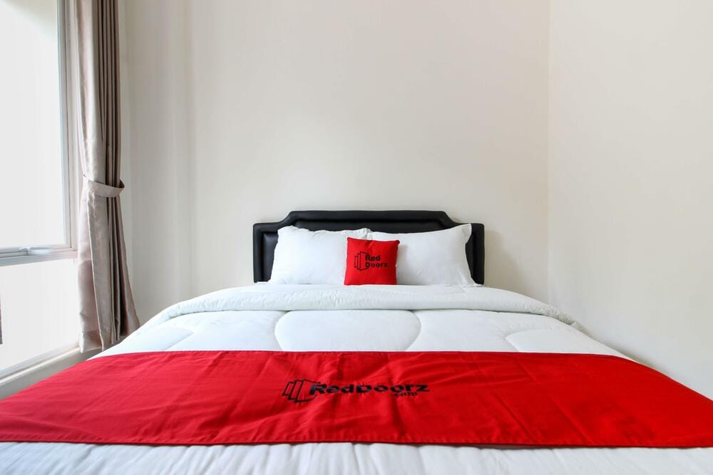 RedDoorz SALE