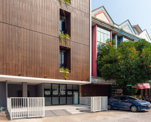 Urbanview Hotel Groovy Inn Tangerang