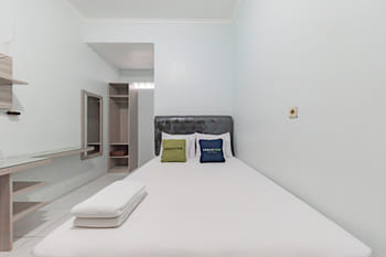 Urbanview Hotel Sunday Cirebon by RedDoorz