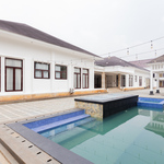 RedDoorz Premium near Stasiun Lenteng Agung