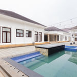 RedDoorz Premium near Stasiun Lenteng Agung