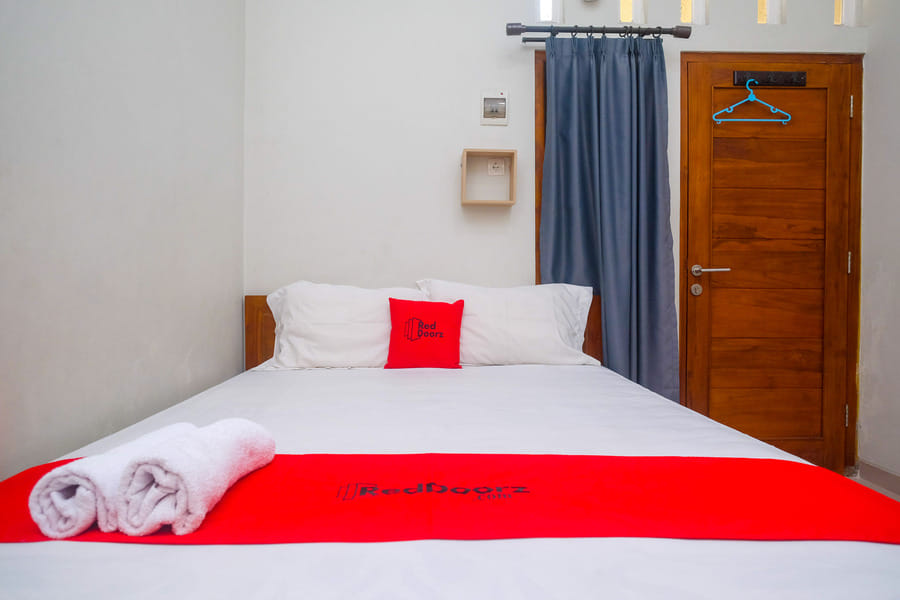 RedDoorz Syariah near Pascasarjana UGM 3