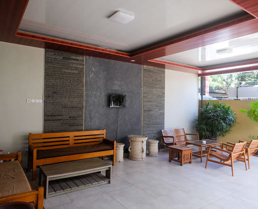 RedDoorz Syariah near Pascasarjana UGM 3