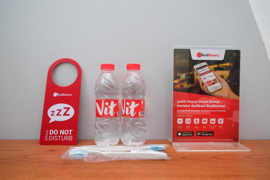 RedDoorz near Sindu Kusuma Edupark 3 