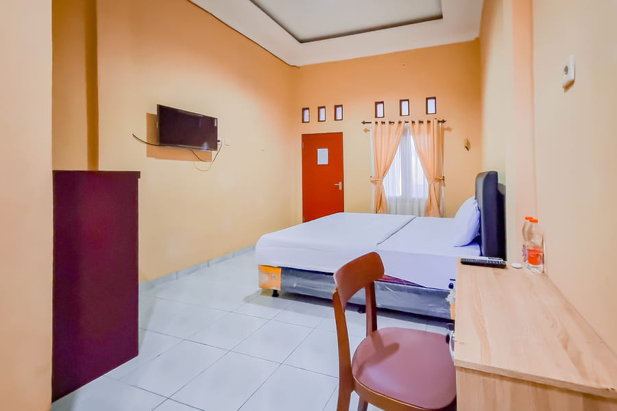 RedDoorz near Kantor Gubernur Kalimantan Tengah