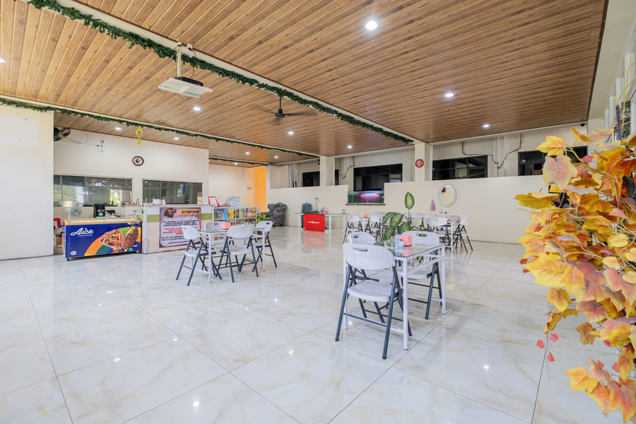 RedDoorz Plus @ Grace Residence Surabaya