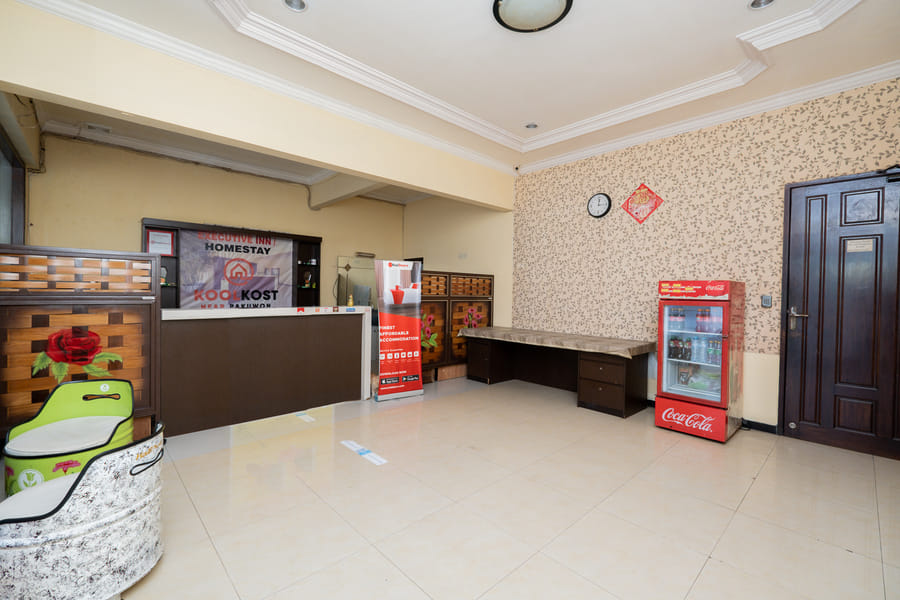 RedDoorz near Bukit Darmo Golf