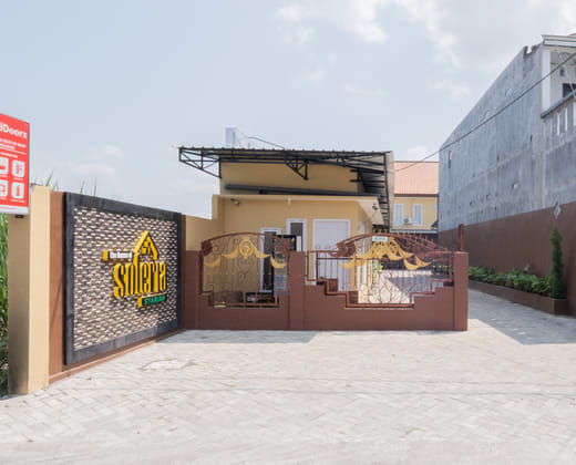 RedDoorz Syariah near RSUD Dr Iskak Tulungagung