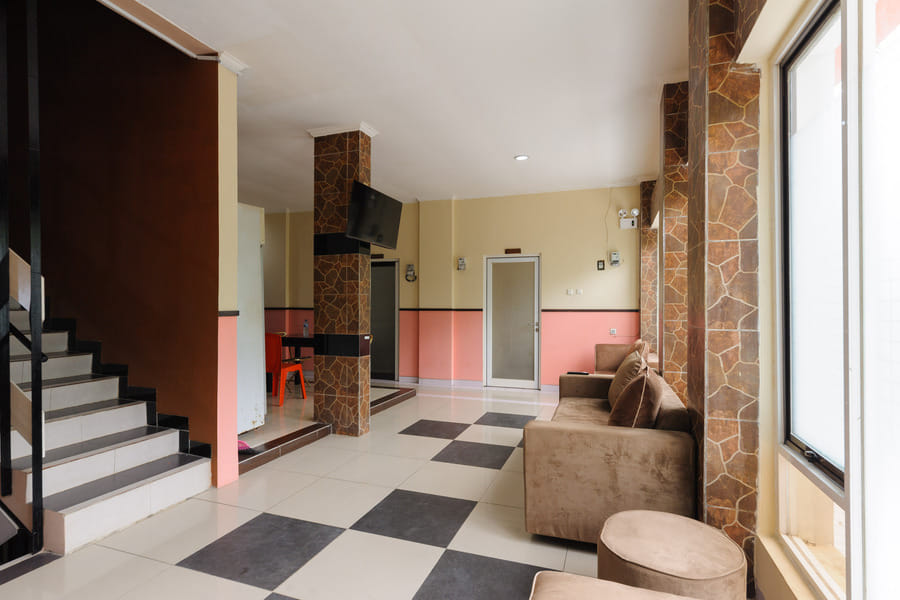 RedDoorz near The Jungle Waterpark Bogor