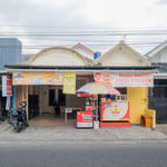 RedDoorz Syariah @ Danau Maninjau Sawojajar