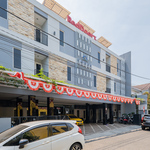 RedDoorz Plus near Politeknik Negeri Malang